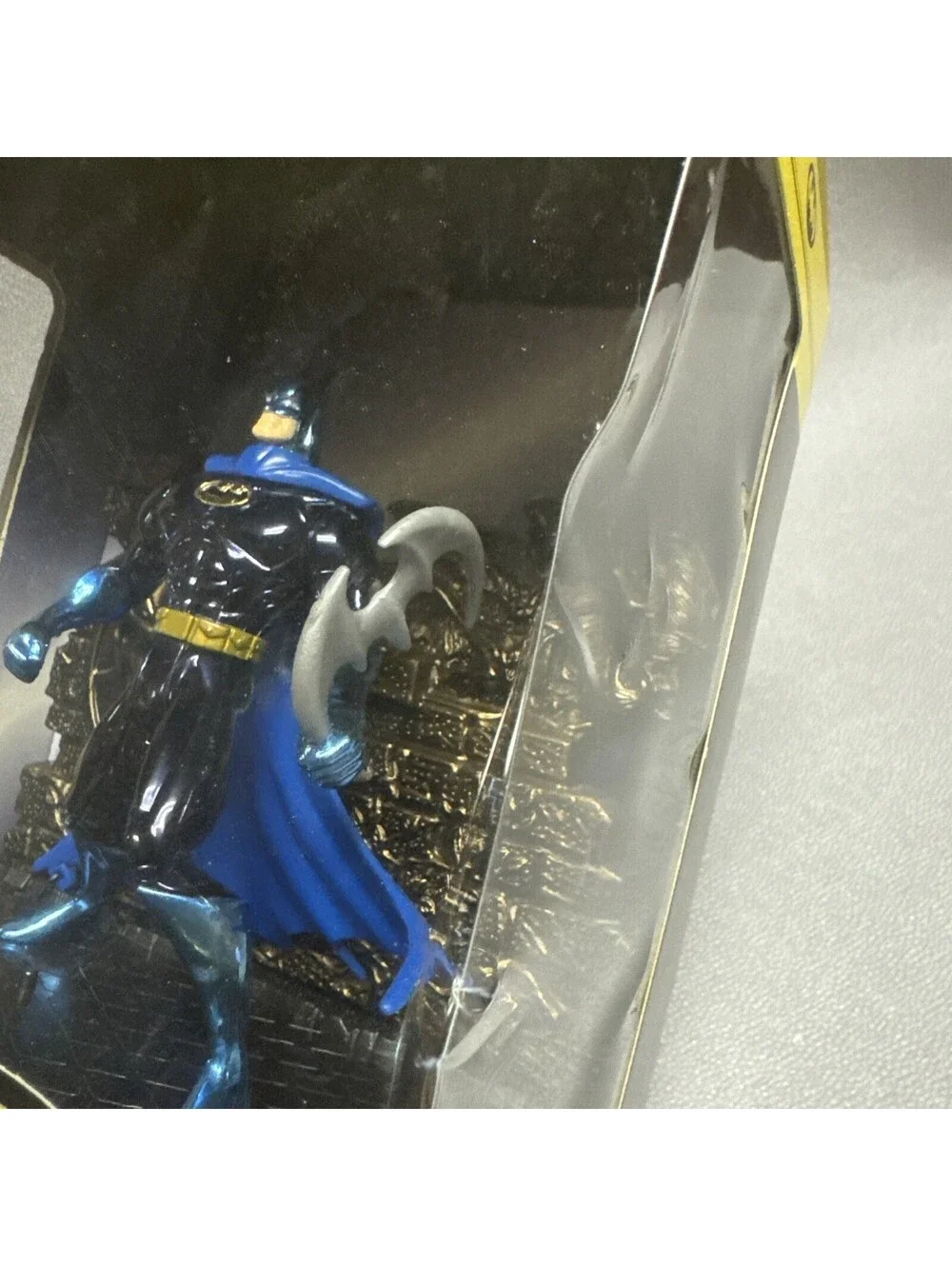 1996 BATMAN Limited 100th Edition Batman Blue Action Figure Hasbro Kenner Statue